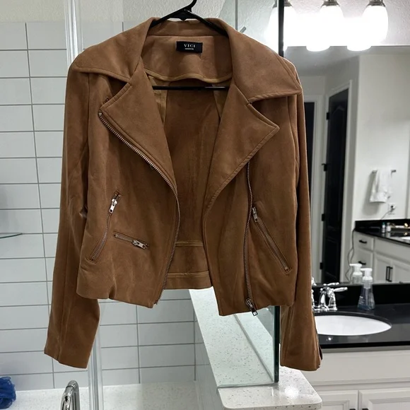 Vici Women's Brown Leather Jacket - Picture 1 of 3